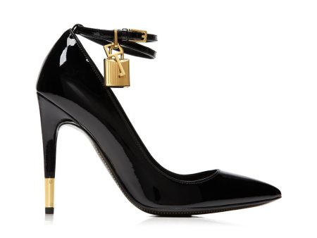 Tom Ford Ankle Strap Patent Leather Pump w  Lock Cheap